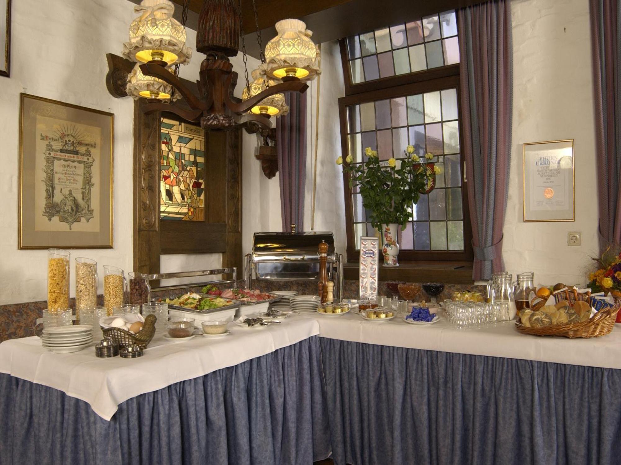 City Partner Hotel Strauss Wurzburg Bagian luar foto