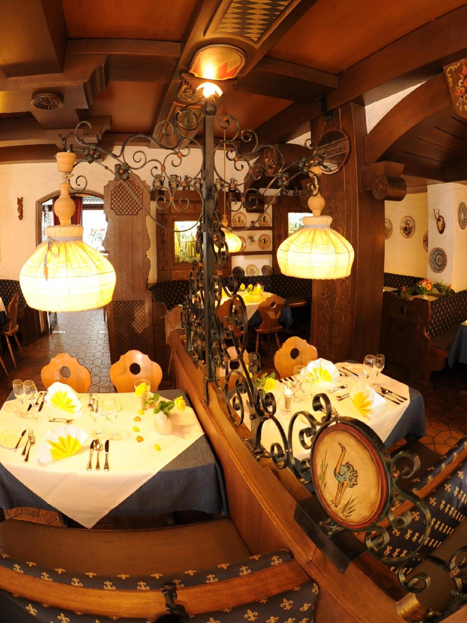 City Partner Hotel Strauss Wurzburg Bagian luar foto