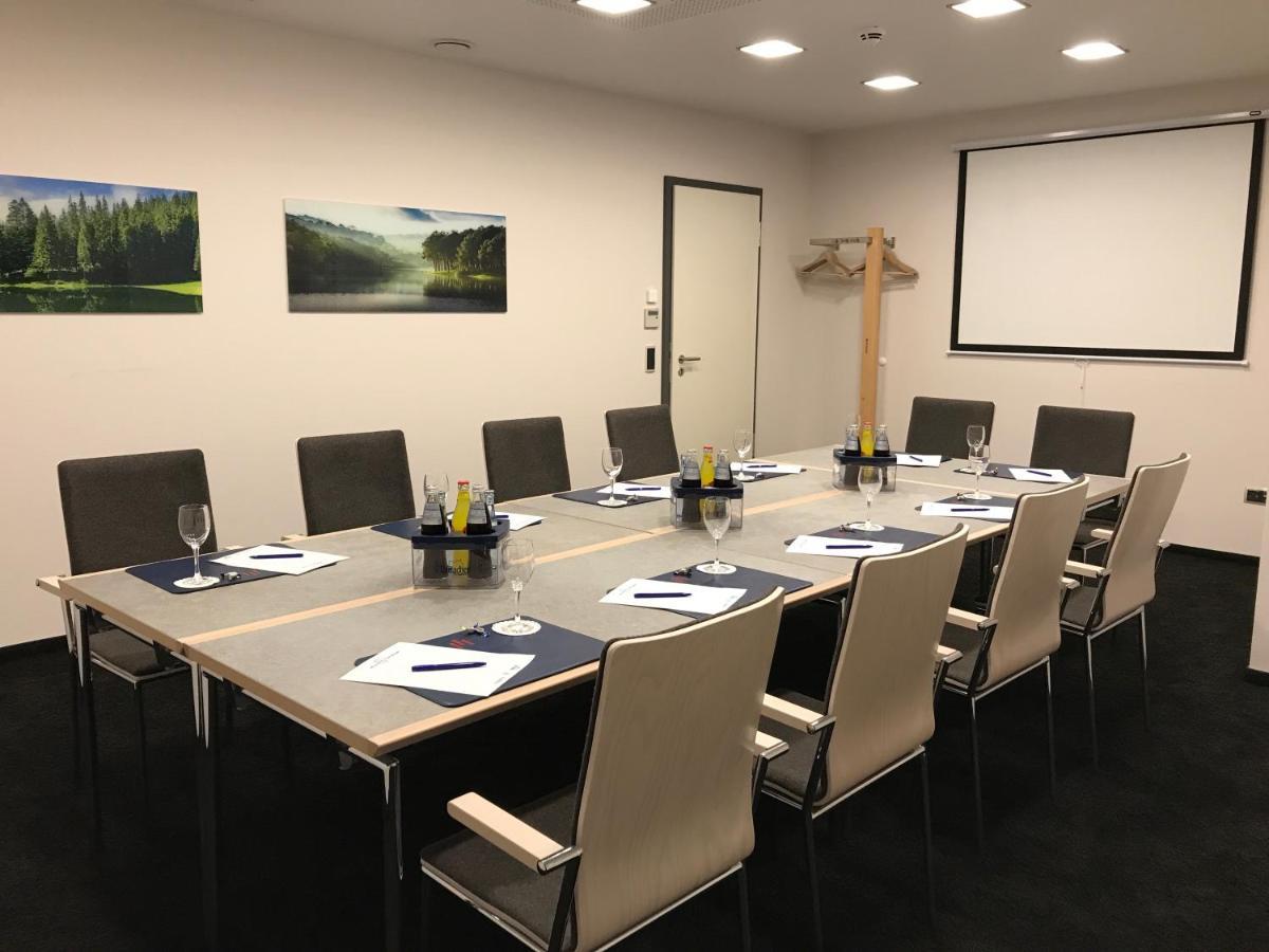 City Partner Hotel Strauss Wurzburg Bagian luar foto